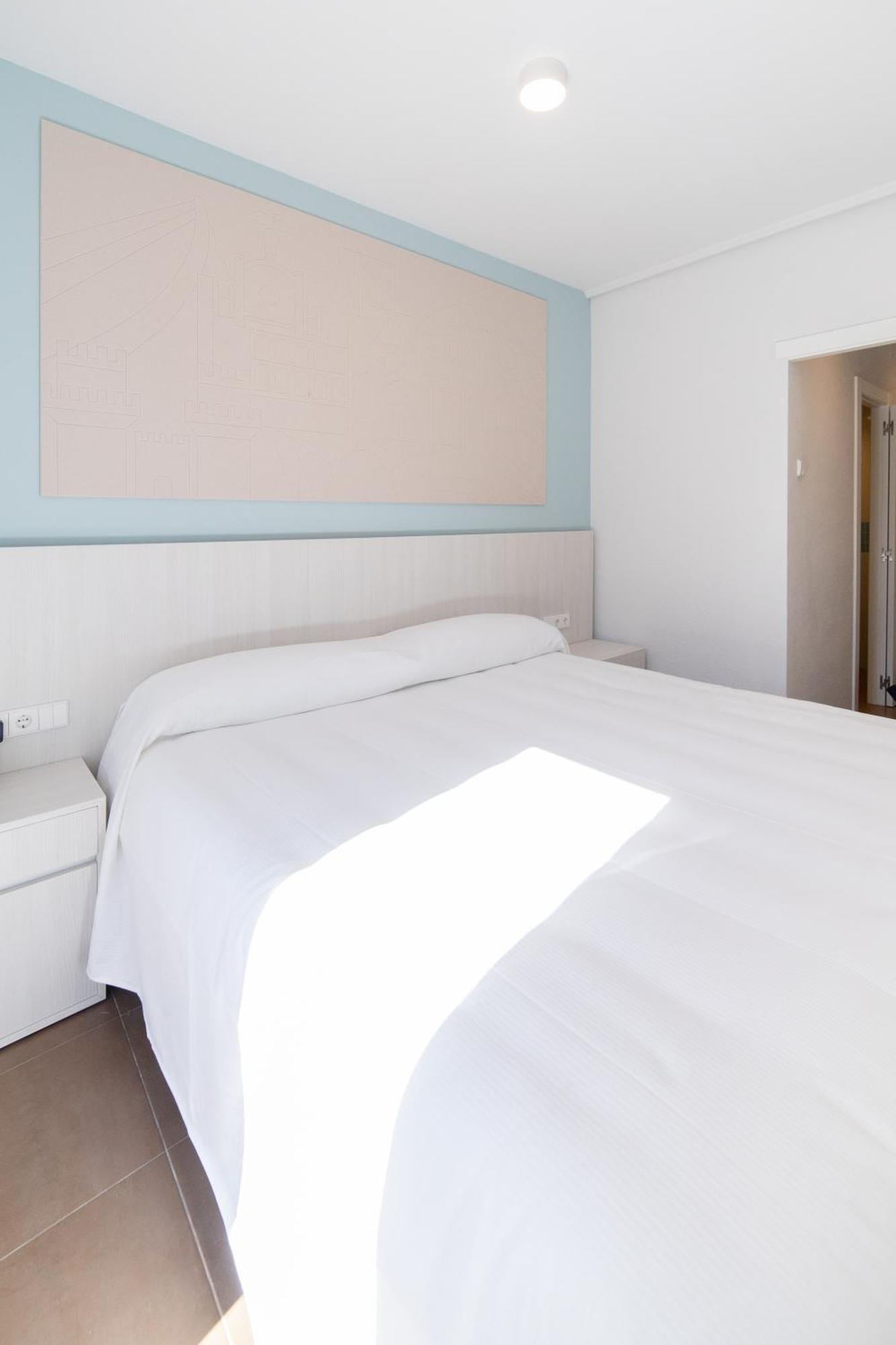 Hotel Alkazar Valencia Luaran gambar