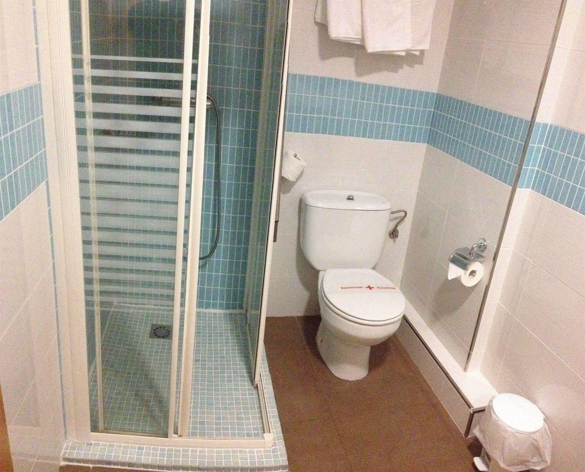 Hotel Alkazar Valencia Luaran gambar