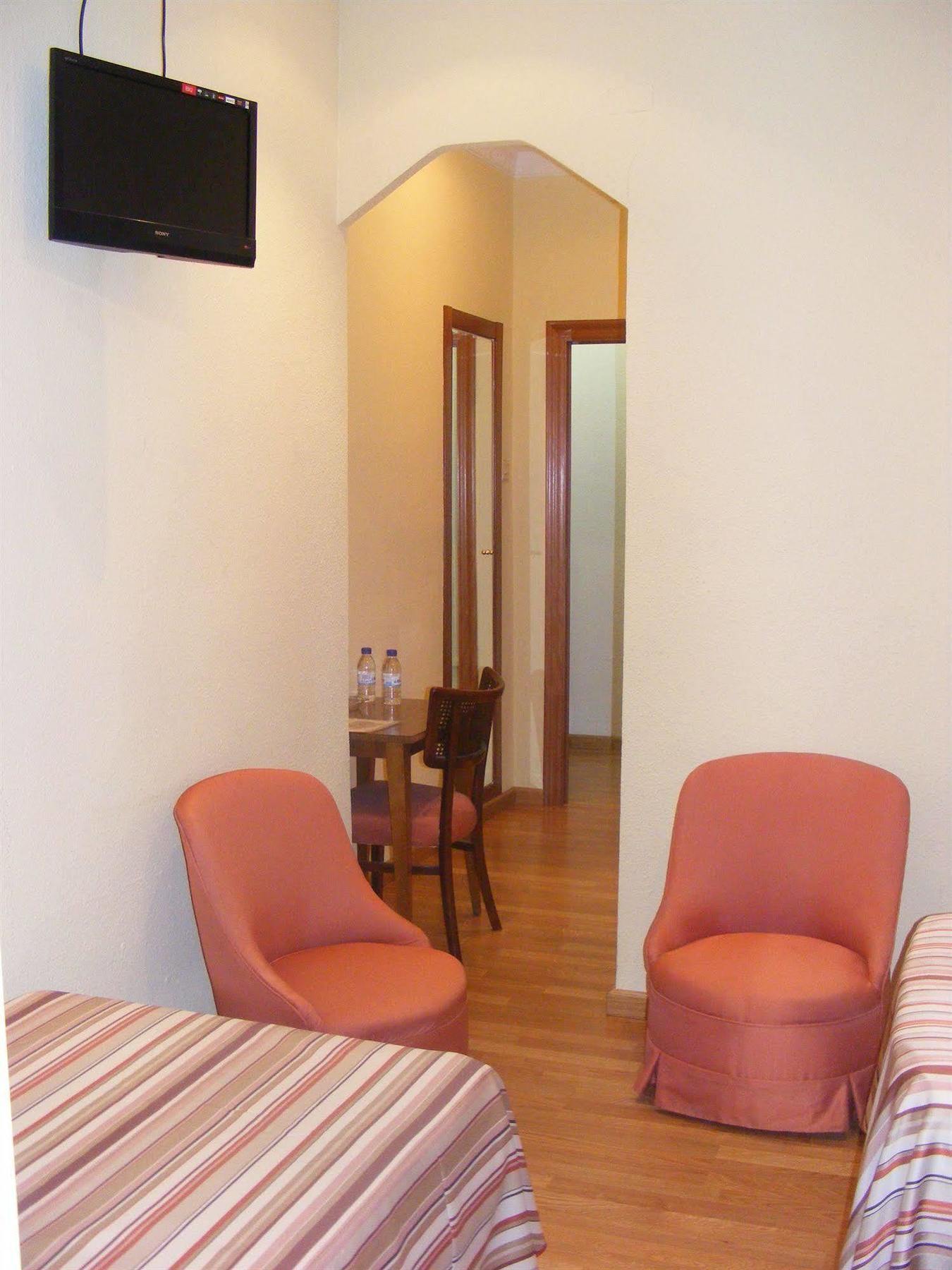 Hotel Alkazar Valencia Luaran gambar