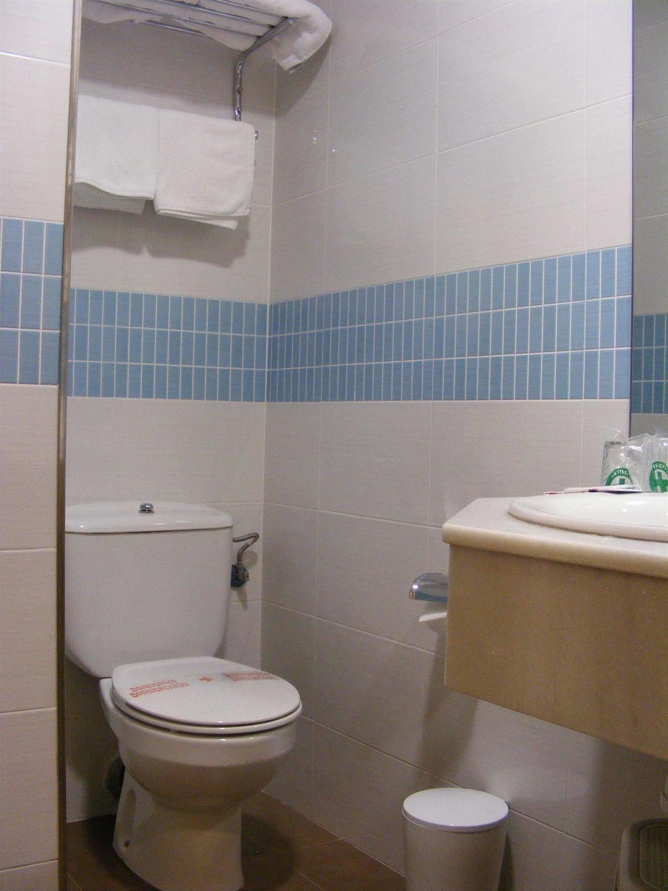 Hotel Alkazar Valencia Luaran gambar