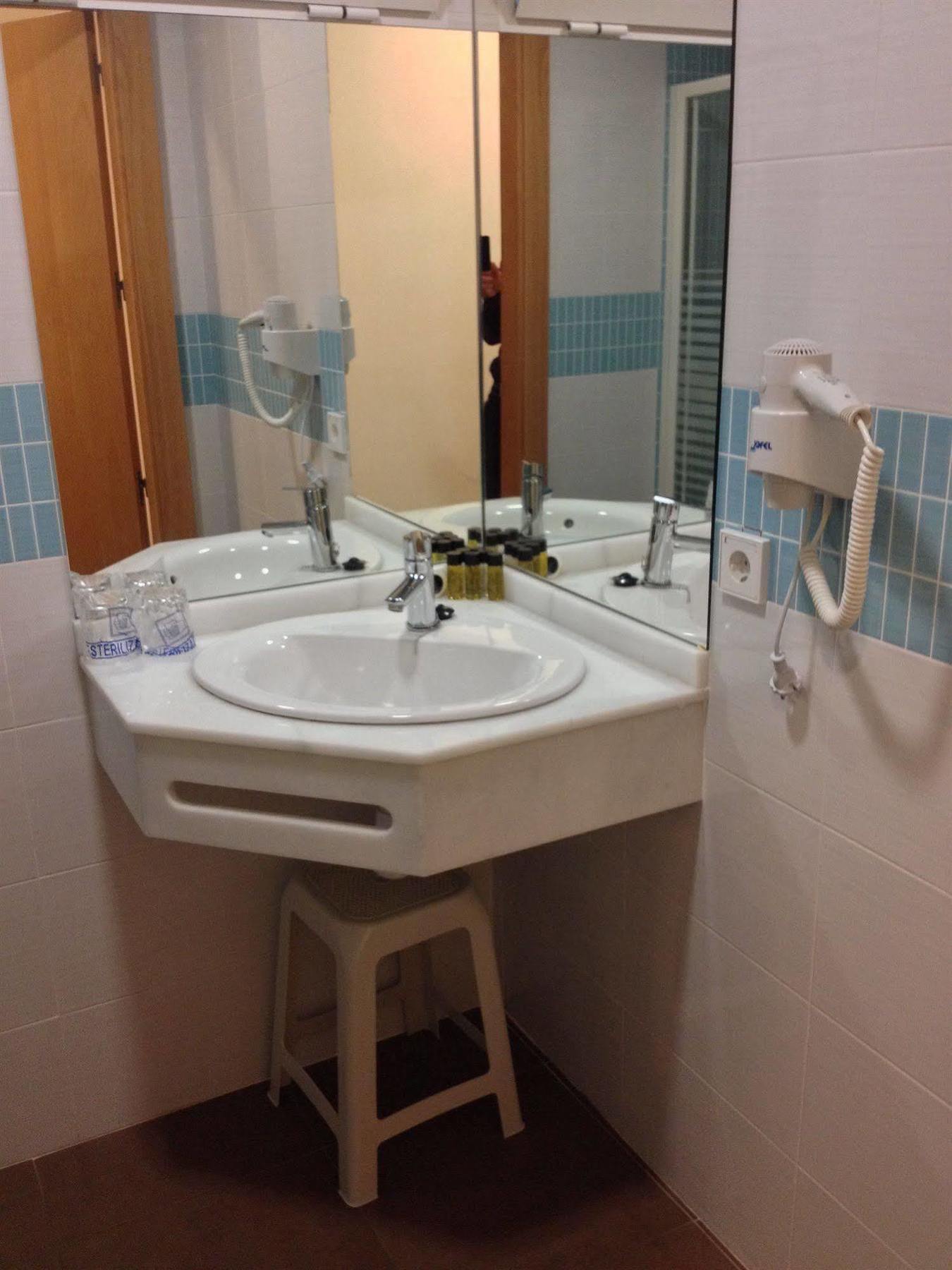 Hotel Alkazar Valencia Luaran gambar